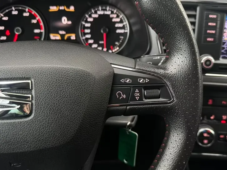 Seat Leon 1.4 TSI ACT FR SCHROEFSET/LED/PDC/CRUISE/STOELVRM