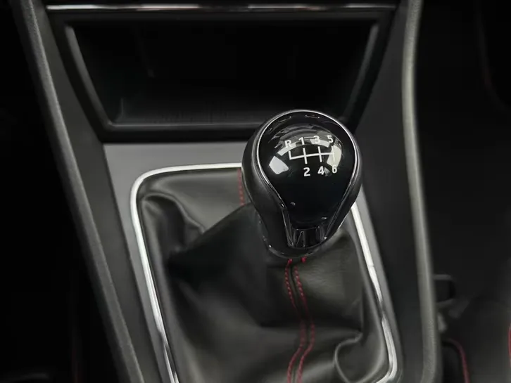 Seat Leon 1.4 TSI ACT FR SCHROEFSET/LED/PDC/CRUISE/STOELVRM