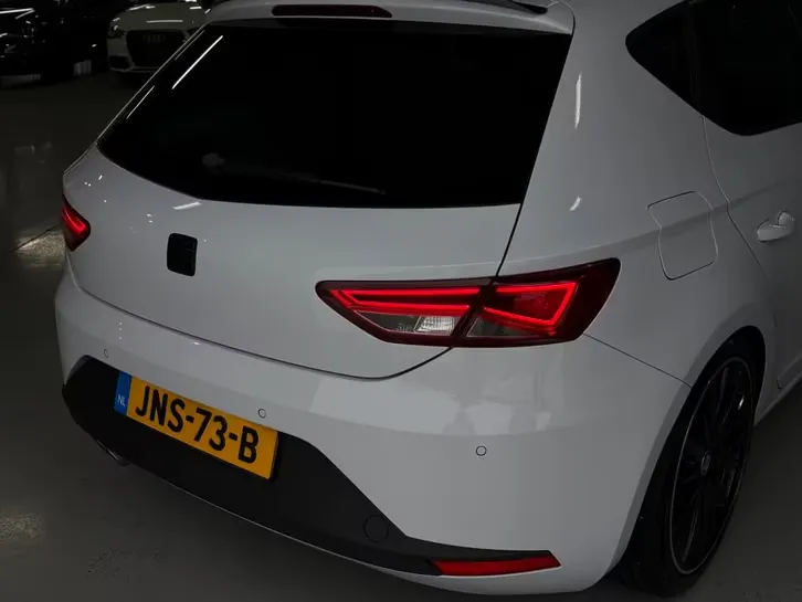 Seat Leon 1.4 TSI ACT FR SCHROEFSET/LED/PDC/CRUISE/STOELVRM